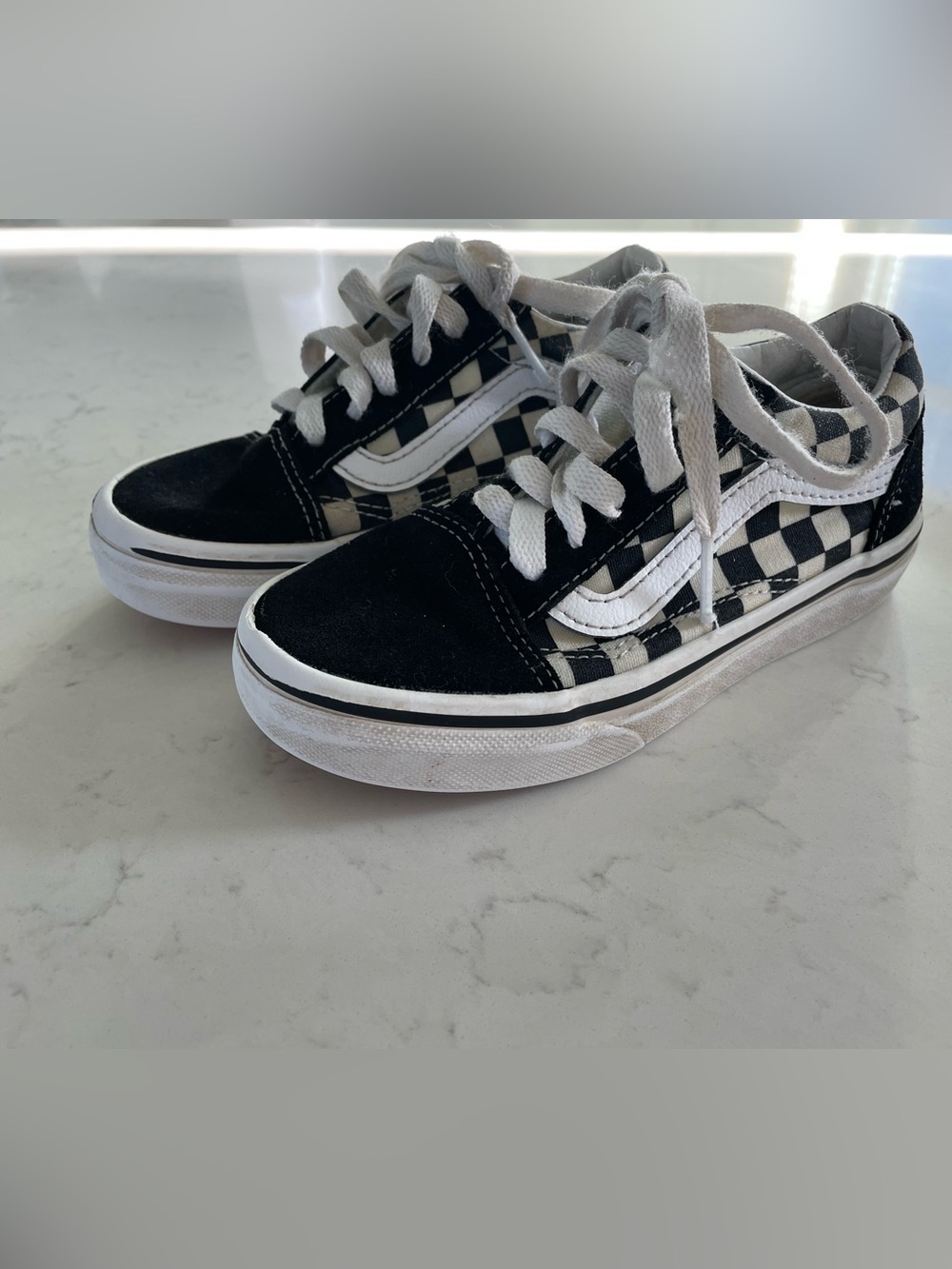 Vans Boys Size 11 Checkered Shoes - Black & White